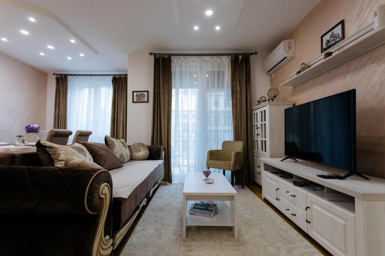 Apartman Kristina 4* Subotica Exteriör bild