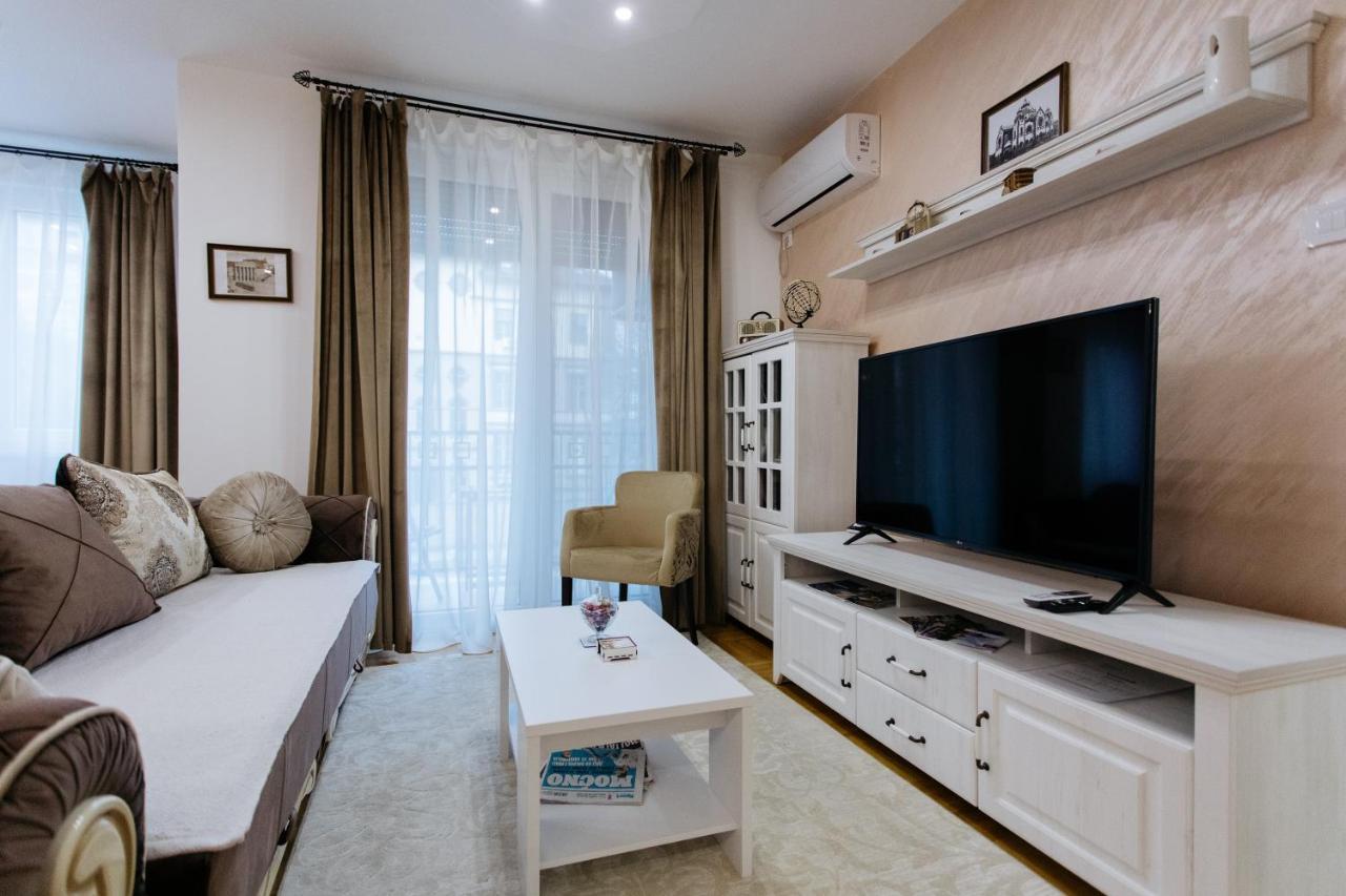 Apartman Kristina 4* Subotica Exteriör bild